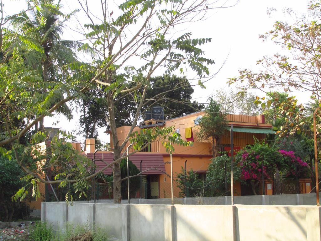 Pubali Homestay Bolpur Eksteriør billede